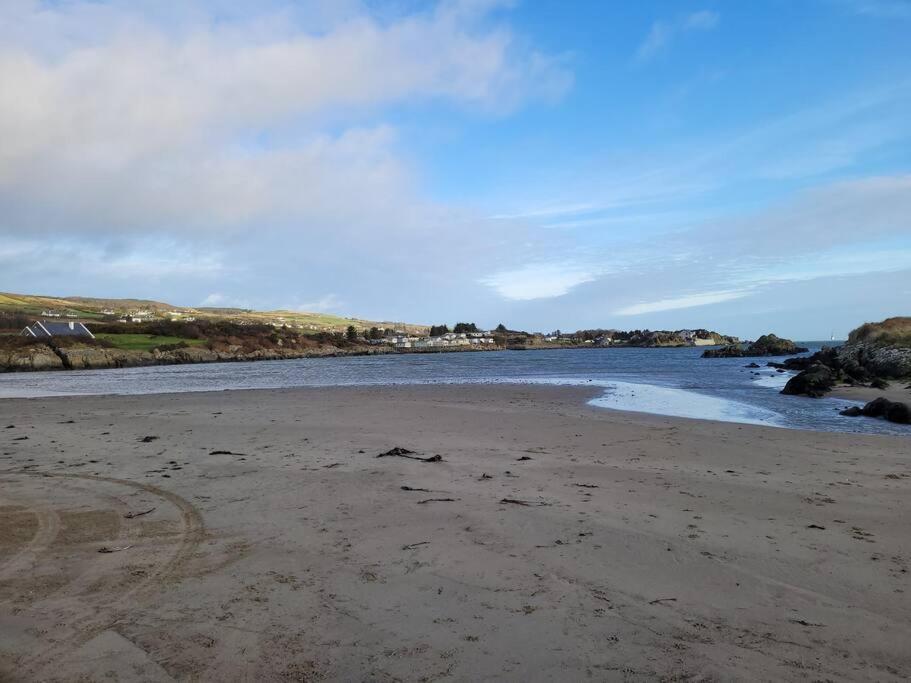 Cottage By The Sea Greencastle Greencastle  Exterior foto
